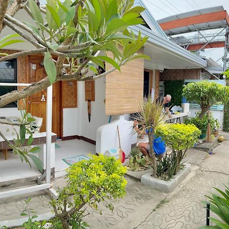 Panagsama Holiday Cottage Moalboal Exterior photo