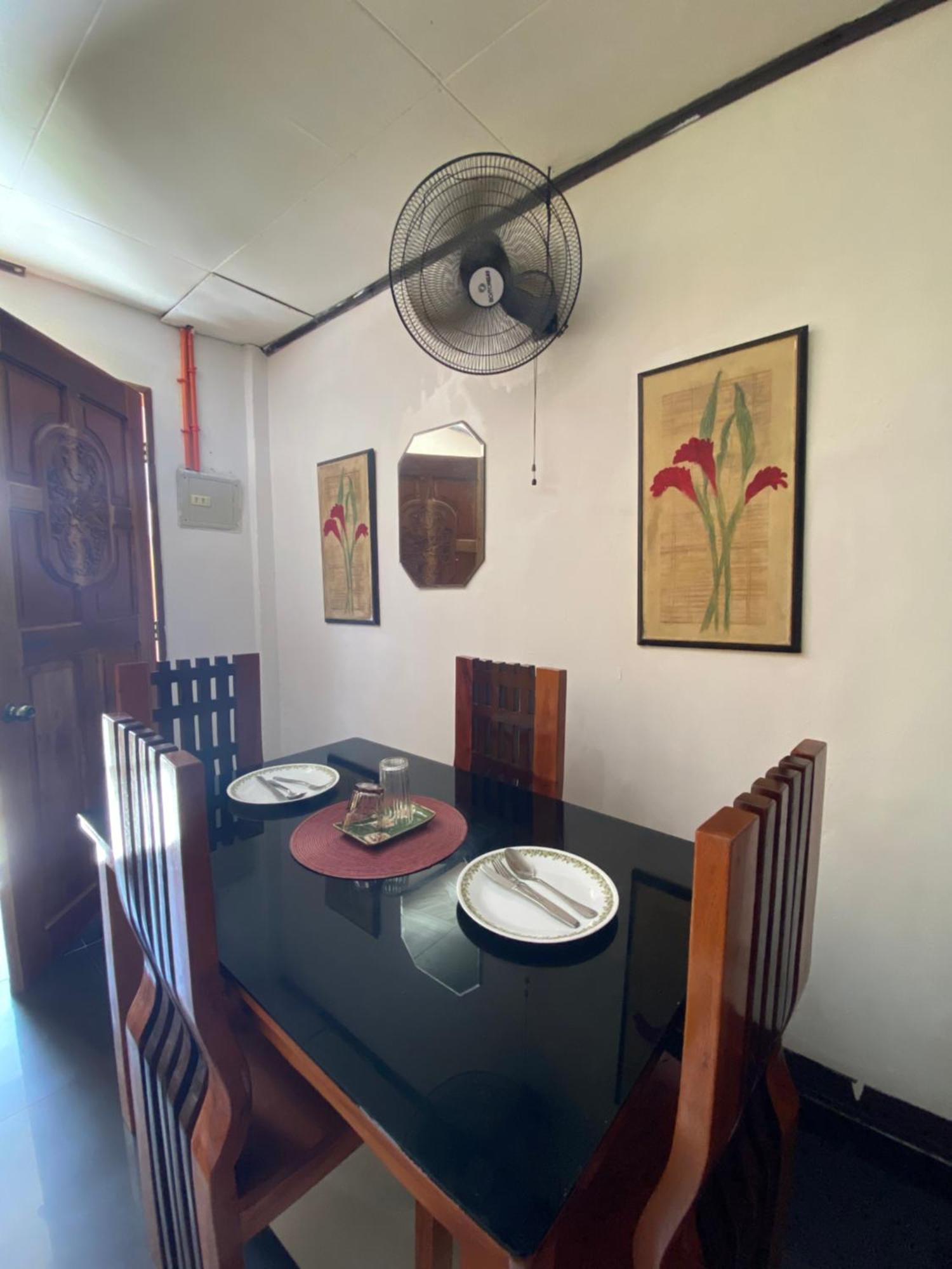 Panagsama Holiday Cottage Moalboal Exterior photo